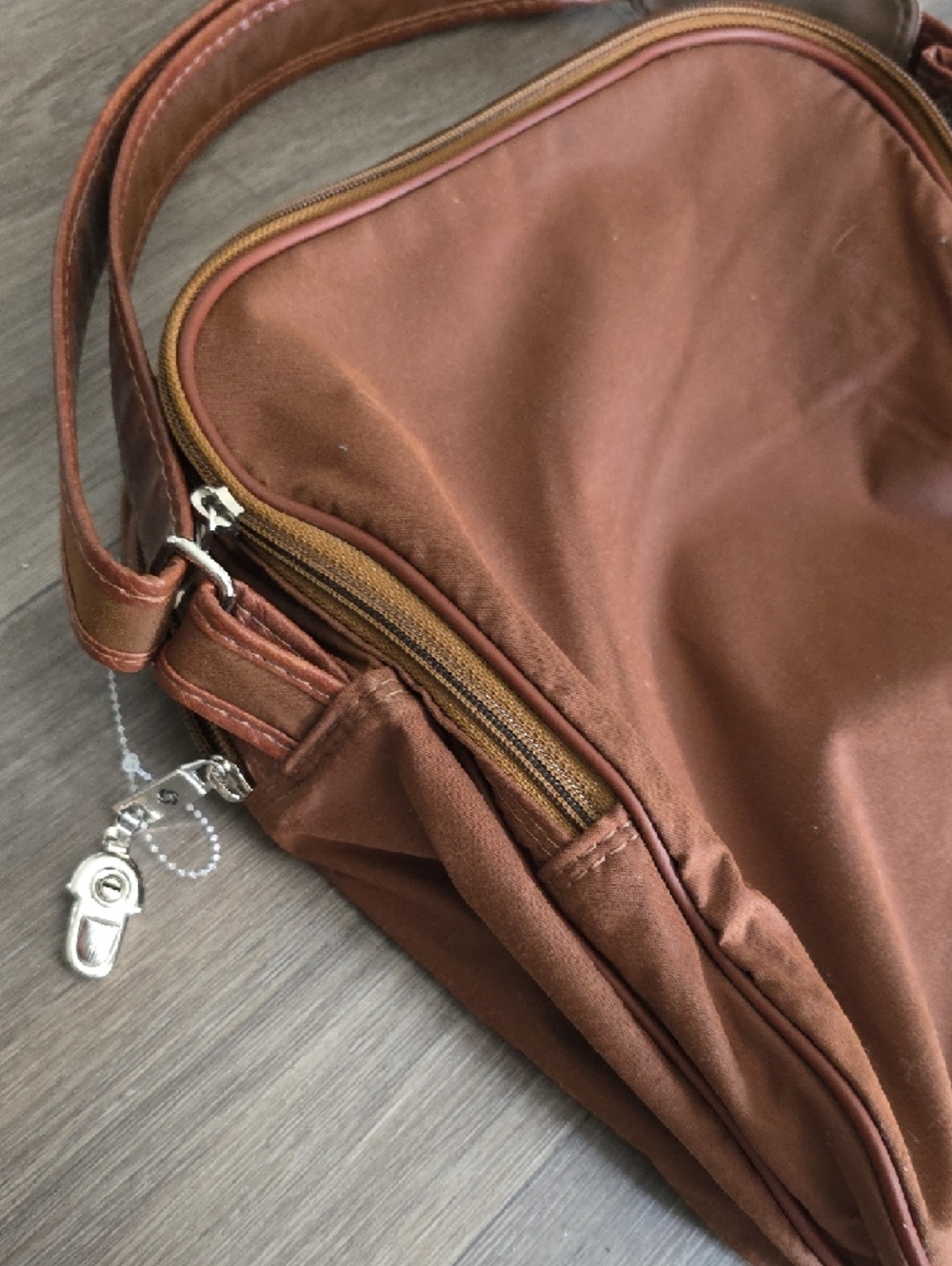 Samsonite Men's Rust Brown Messenger Crossbody Bag - Picture 9 of 12